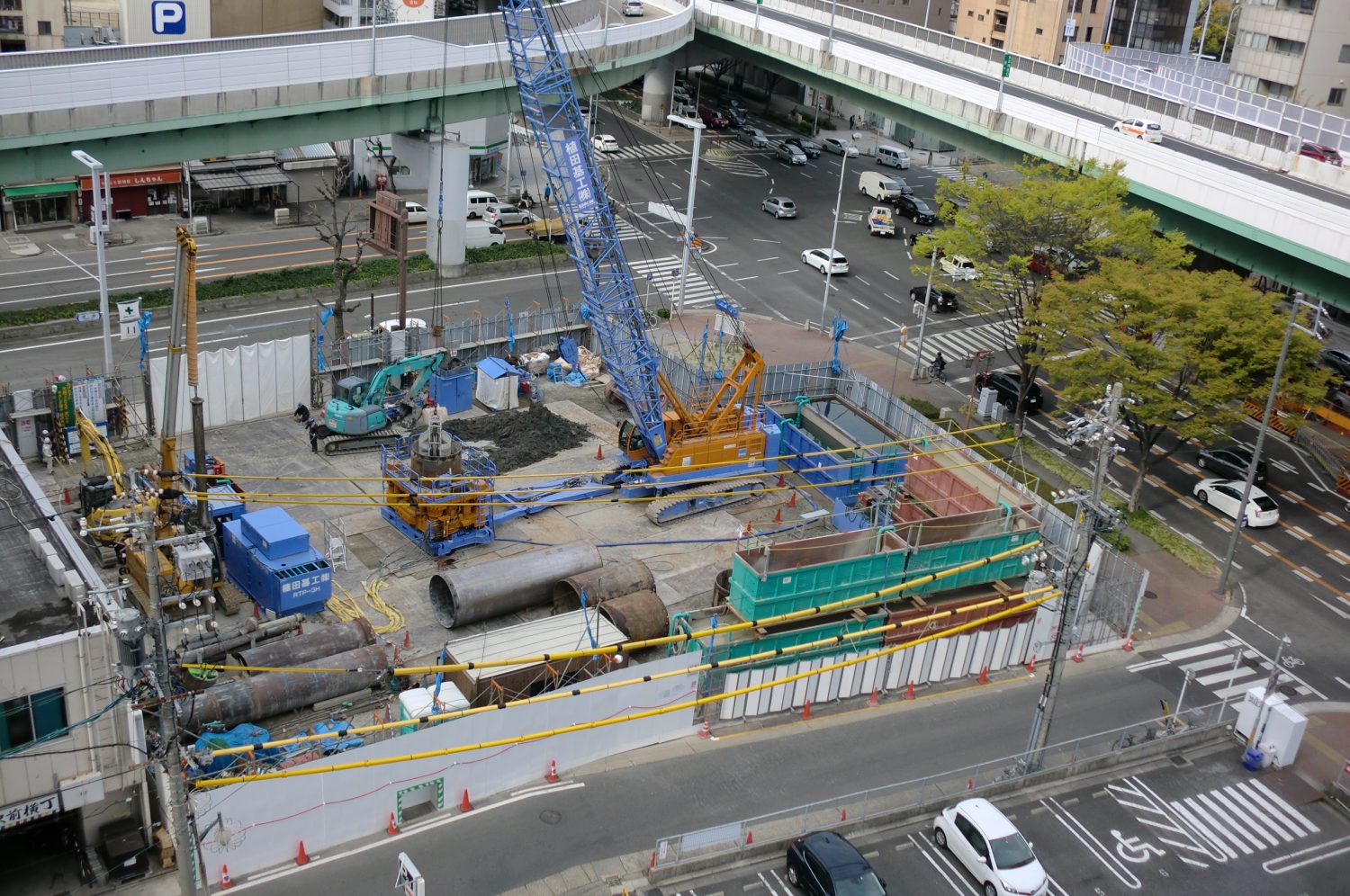 名古屋市某ホテル新築計画　地中障害撤去搬入しました